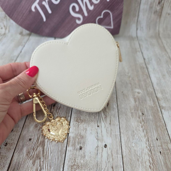 Women's Dolce & Gabbana Heart Coin Purse Beige Small - Picture 3 of 9